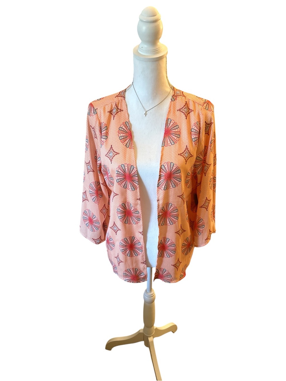 Forever 21 Peach Coral Patterned Cardigan